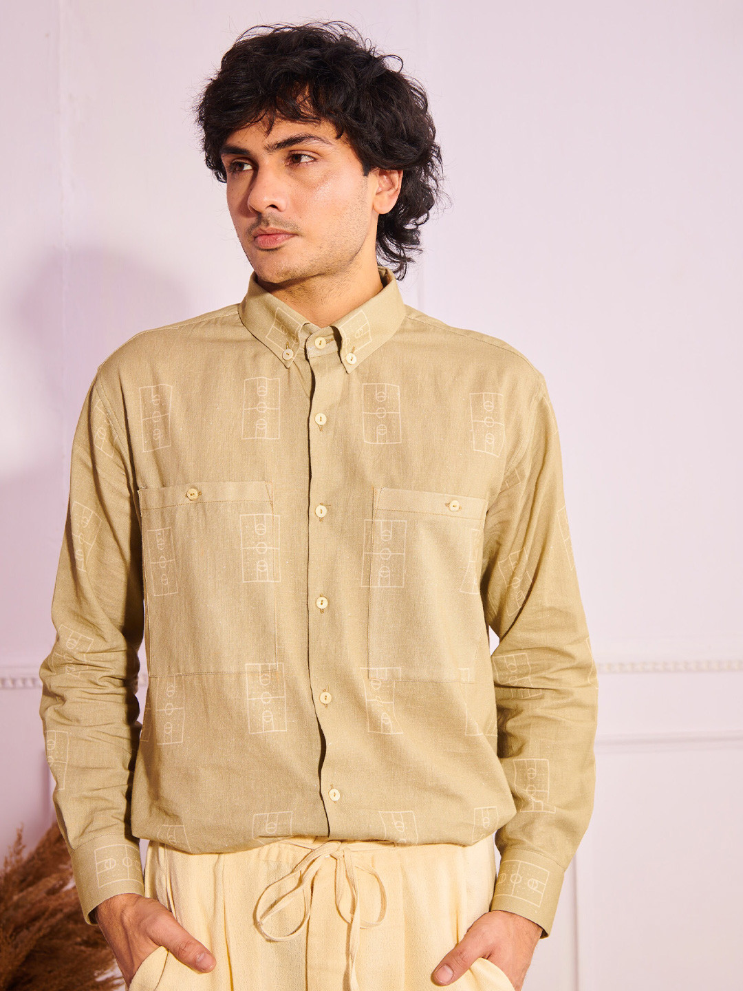 ARTLESS Relaxed Geometric Printed Button-Down Collar Casual Shirt