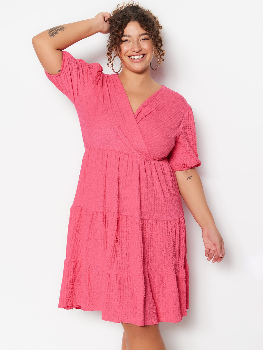 Trendyol Self Design Gathred Or Pleated Empire Dress