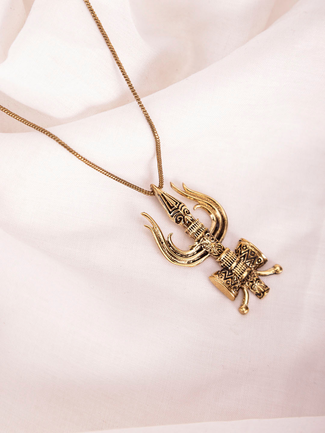 Studio One Love Gold-Plated Pendant With Chain