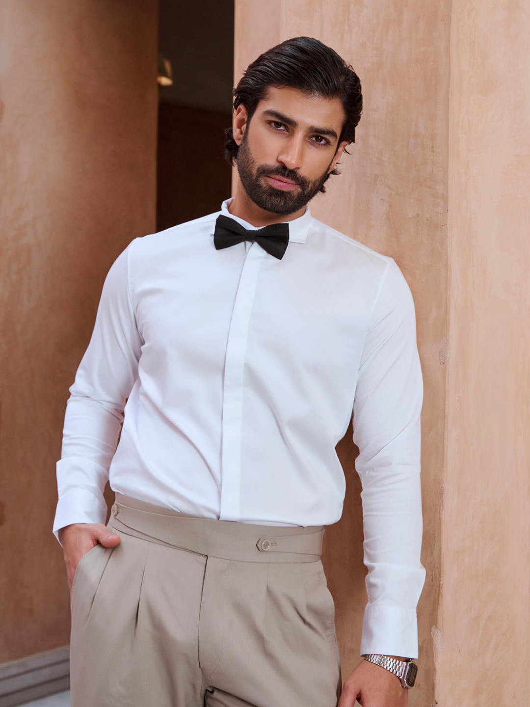 KINGDOM OF WHITE Cutaway Collar Slim Fit Formal Satin Shirt