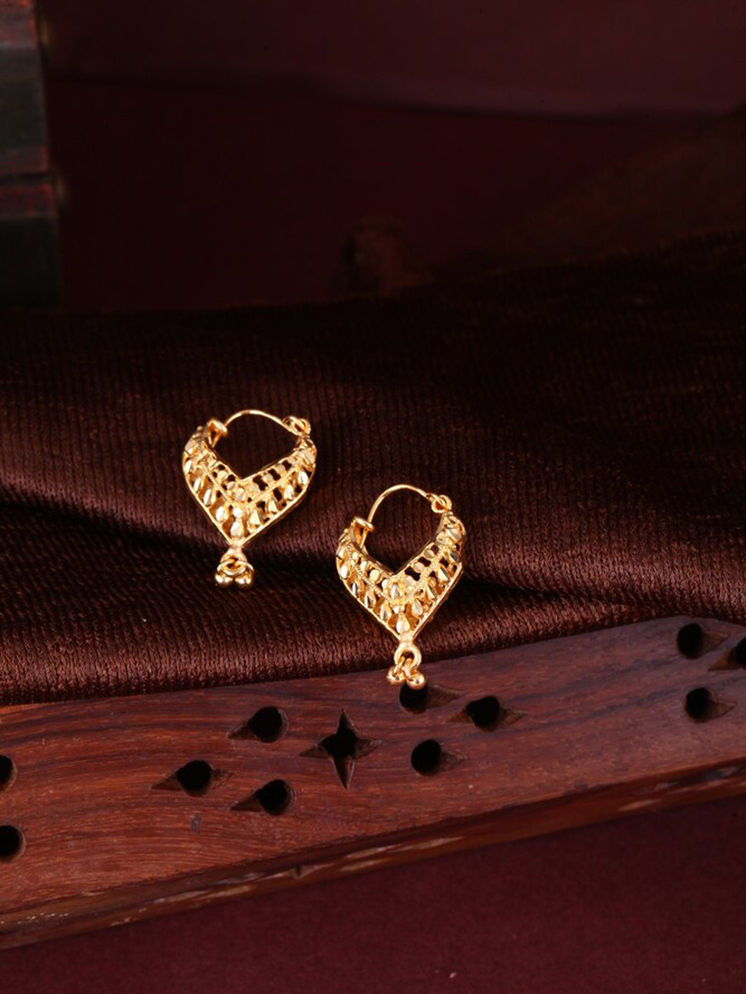 MEENAZ Gold-Plating Temple Floral Hoop Earrings