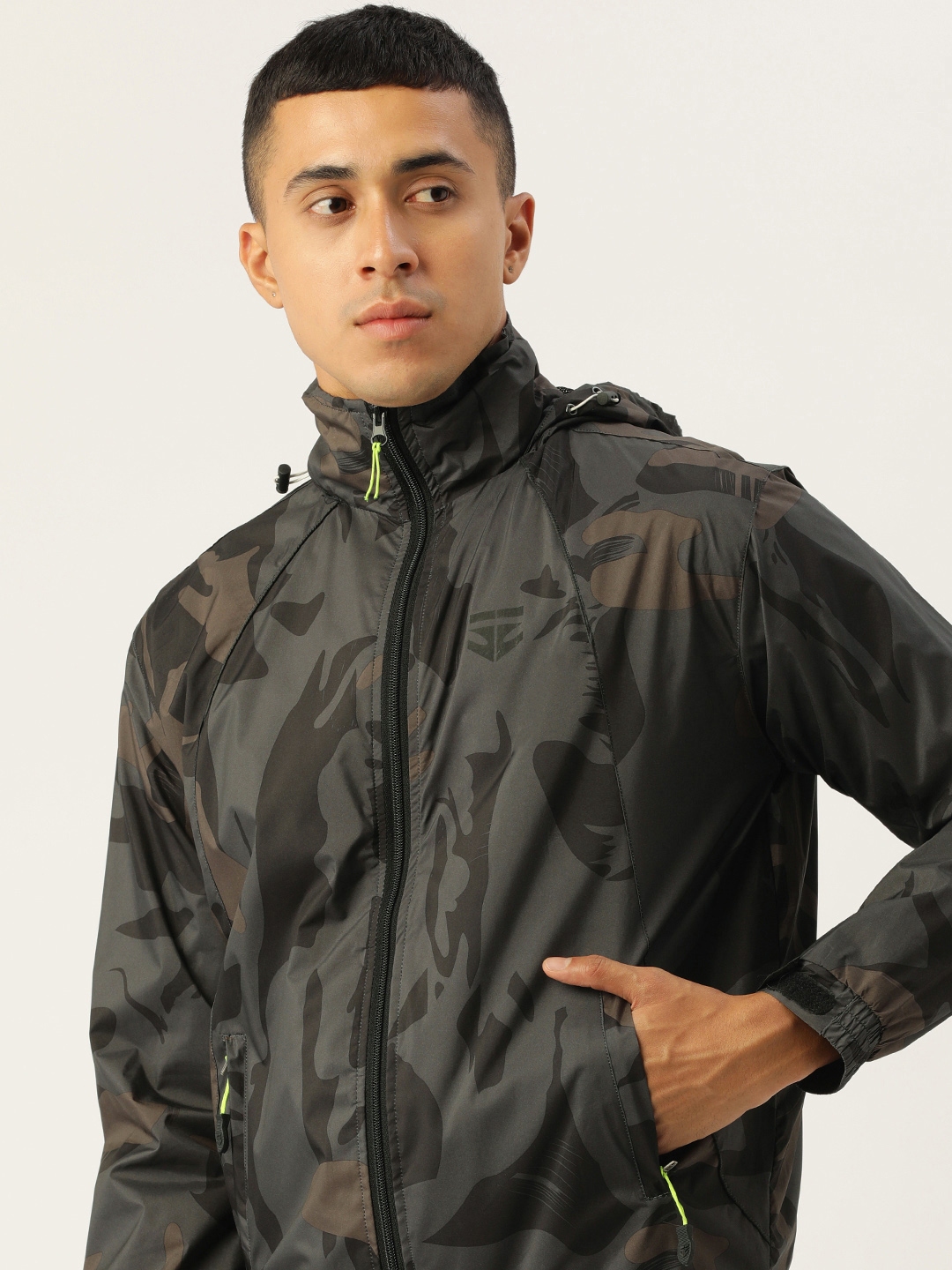 Sports52 shop rain jacket