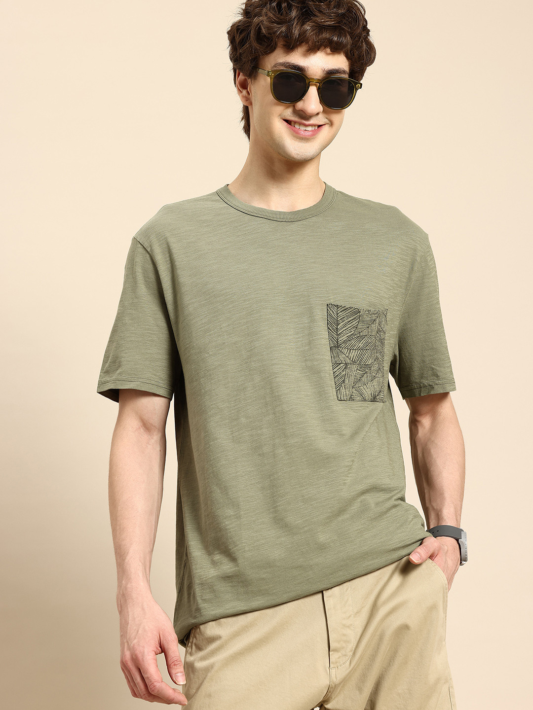 United Colors of Benetton Chest Pocket Detail Cotton T-shirt