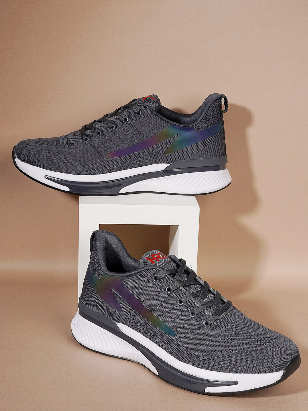 HRX by Hrithik Roshan Men Grey & White 3D Flex Textile Marking Running Shoes