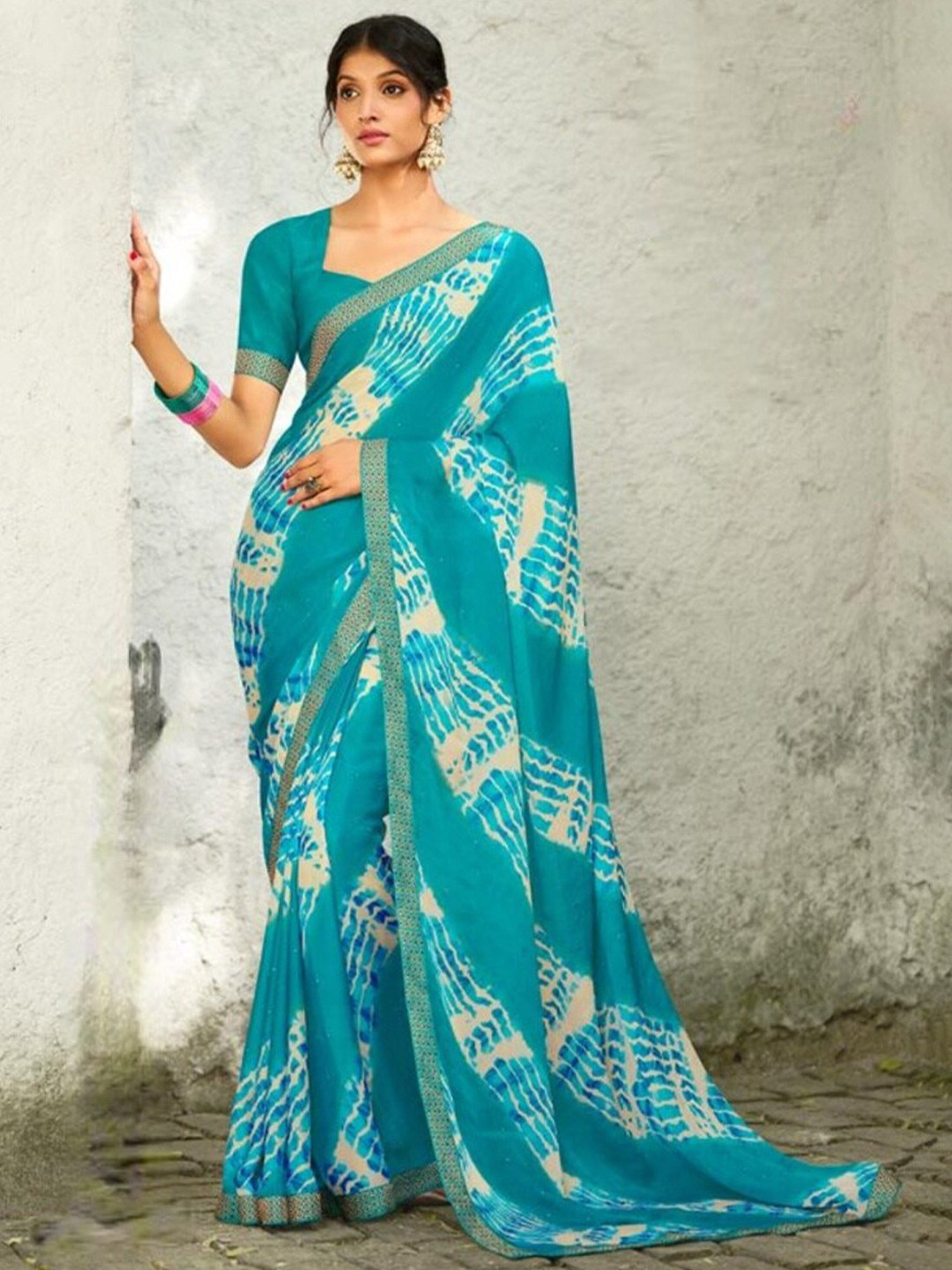 Laxmipati Tie And Dye Zari Saree