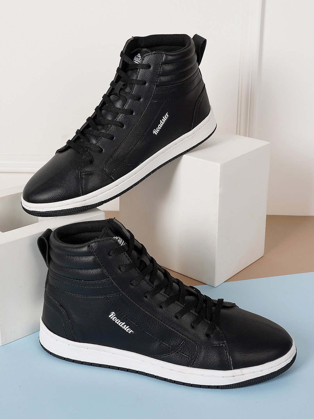 Roadster Men Black Mid-Top Casual Sneakers