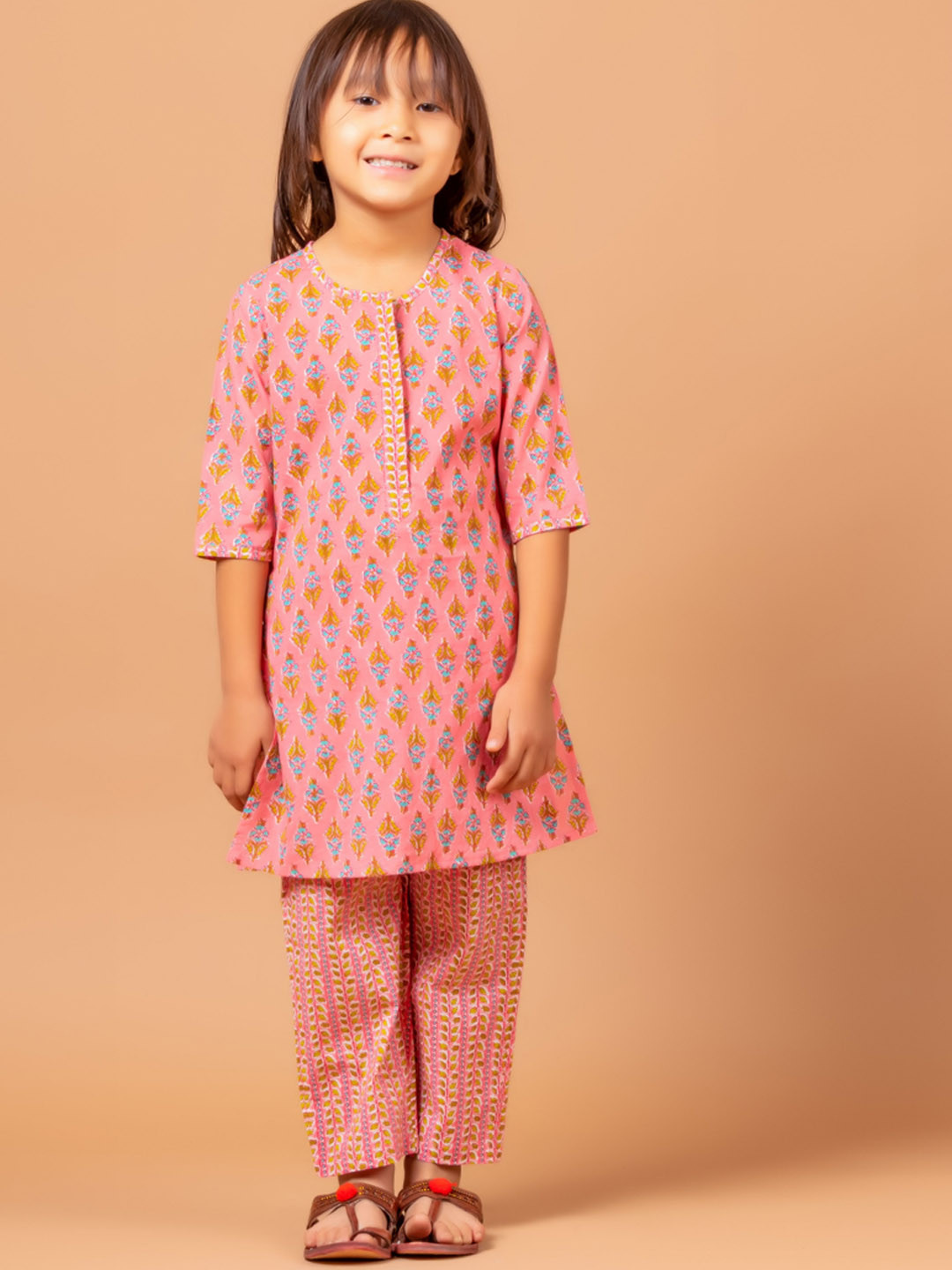 Sangria Boota-Printed Pure-Cotton Straight Kurta With Trouser