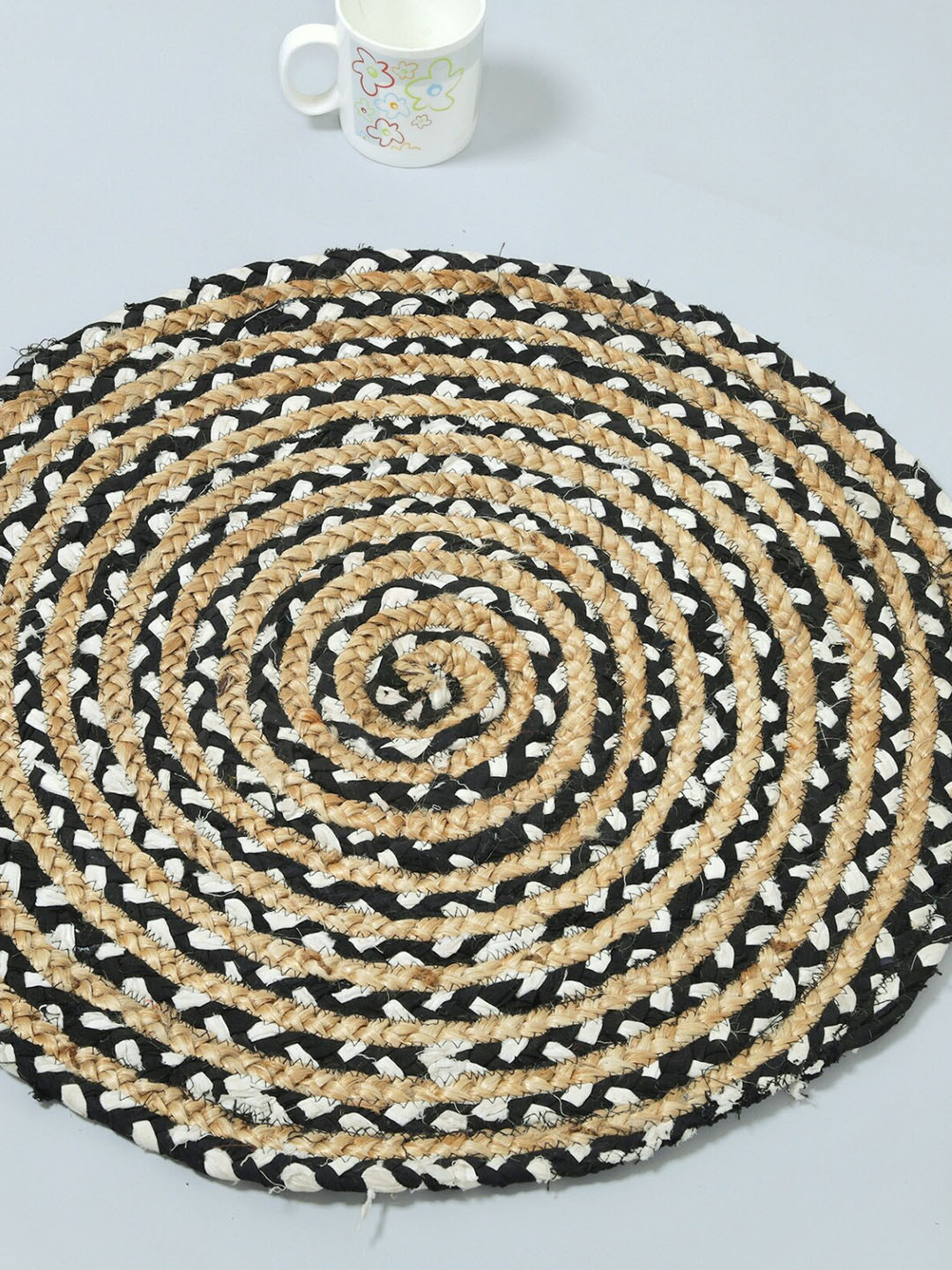 HANDICRAFT PALACE Brown & White Braided Jute Cotton Round Carpet