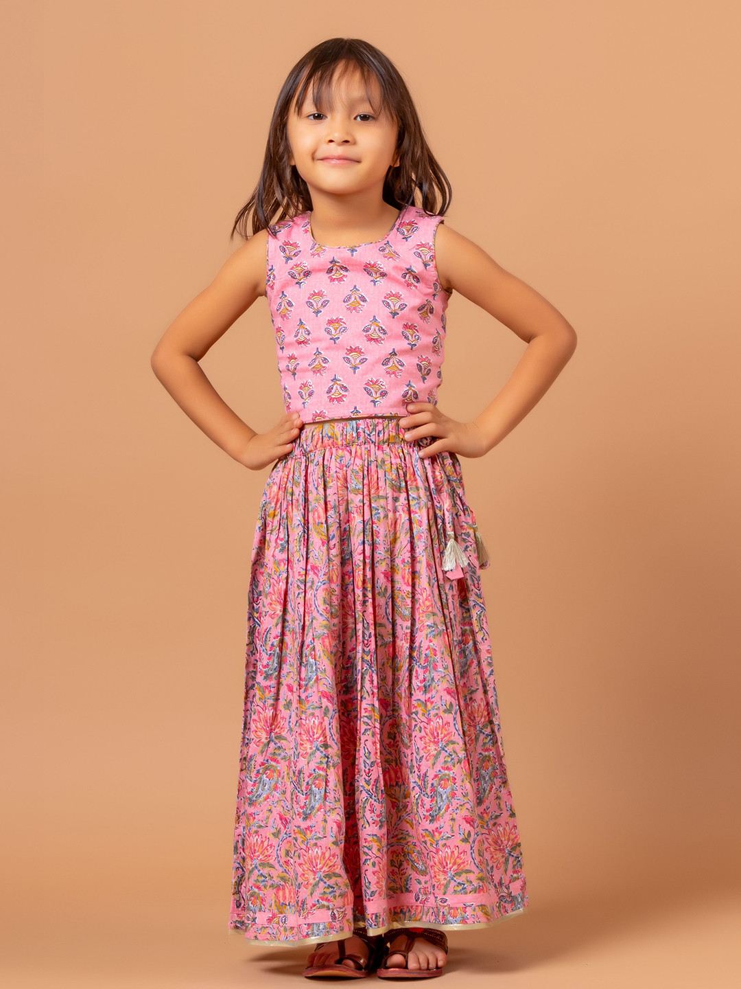 Sangria Madhu Buti Girls Jaal Printed Pure Cotton Lehenga Choli