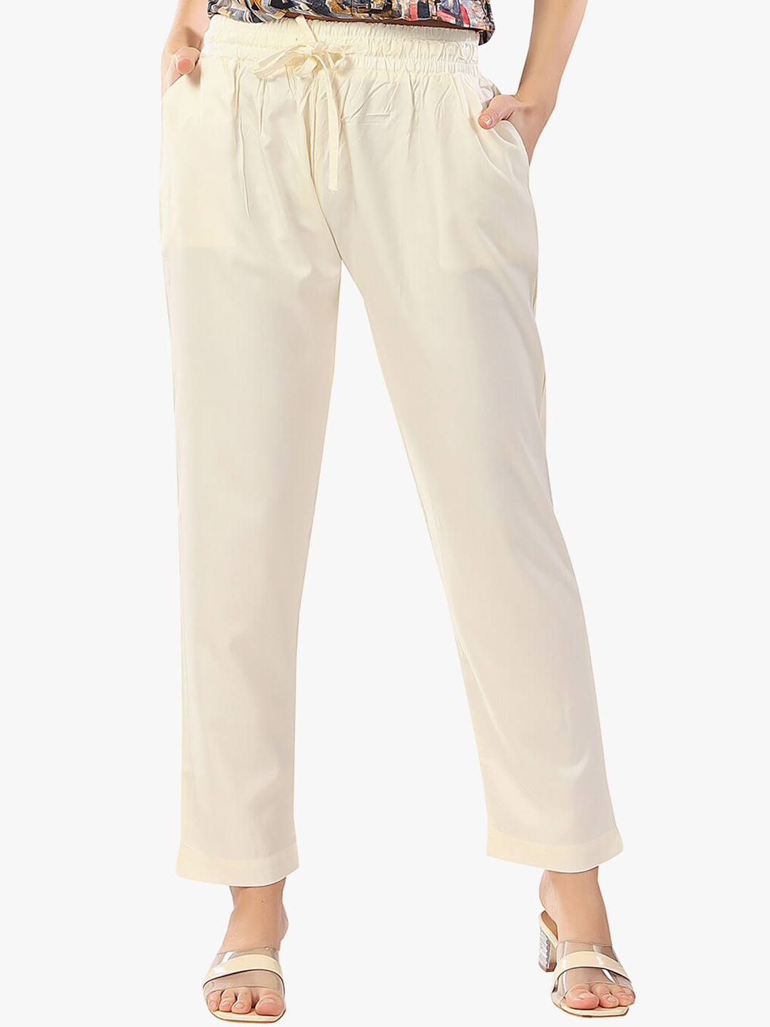 TRASA Women Regular Fit Parallel Trousers