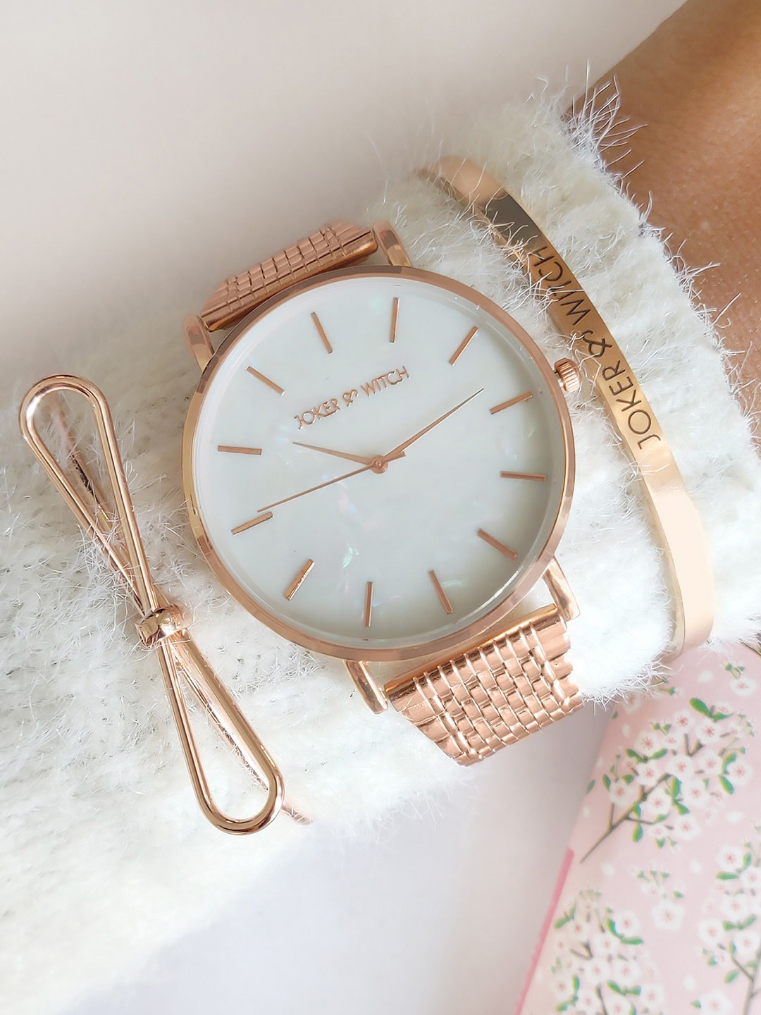 JOKER & WITCH Carrie Watch Analogue Bracelet Stack JWBS161