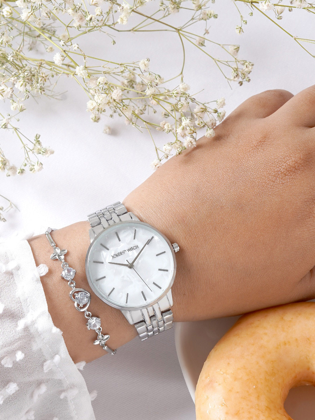 JOKER & WITCH Women Skylar Silver Watch Gift Set