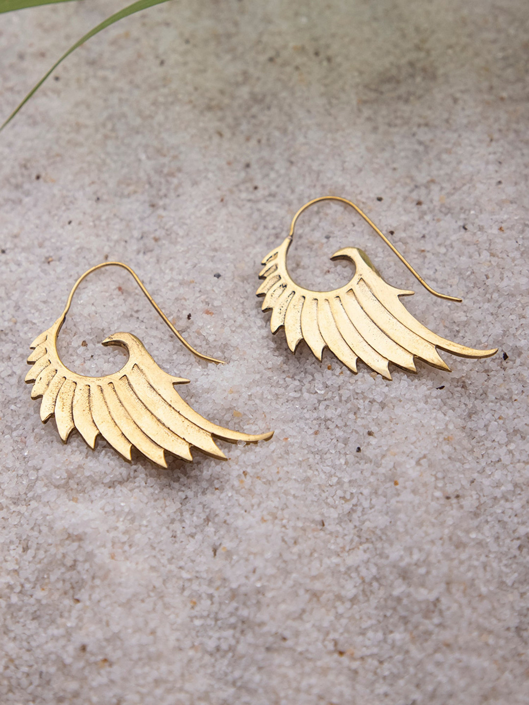 Studio One Love Gold-Toned Contemporary Ear Cuff Earrings