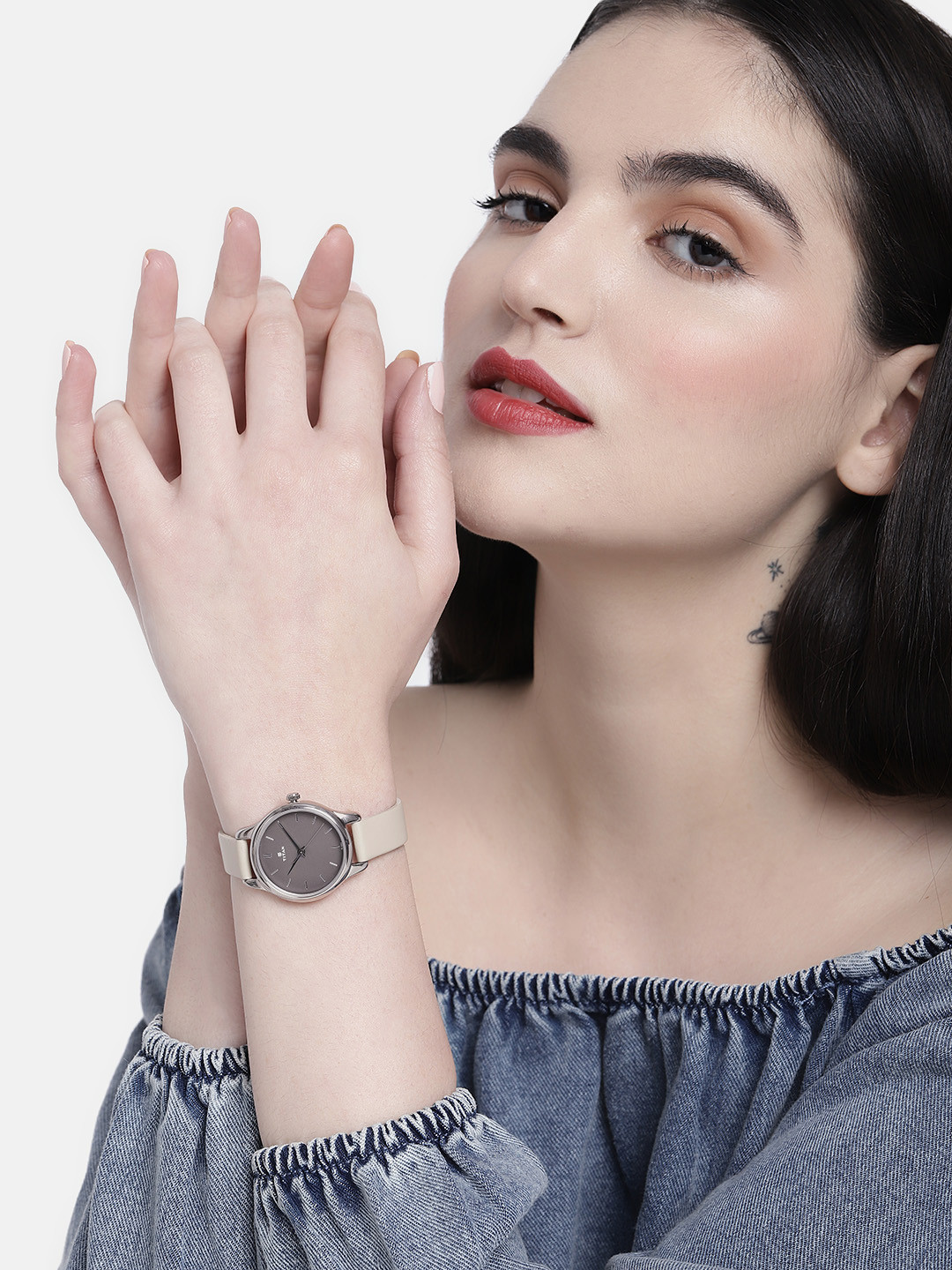 Titan Women Analogue Watch NR2481SL11