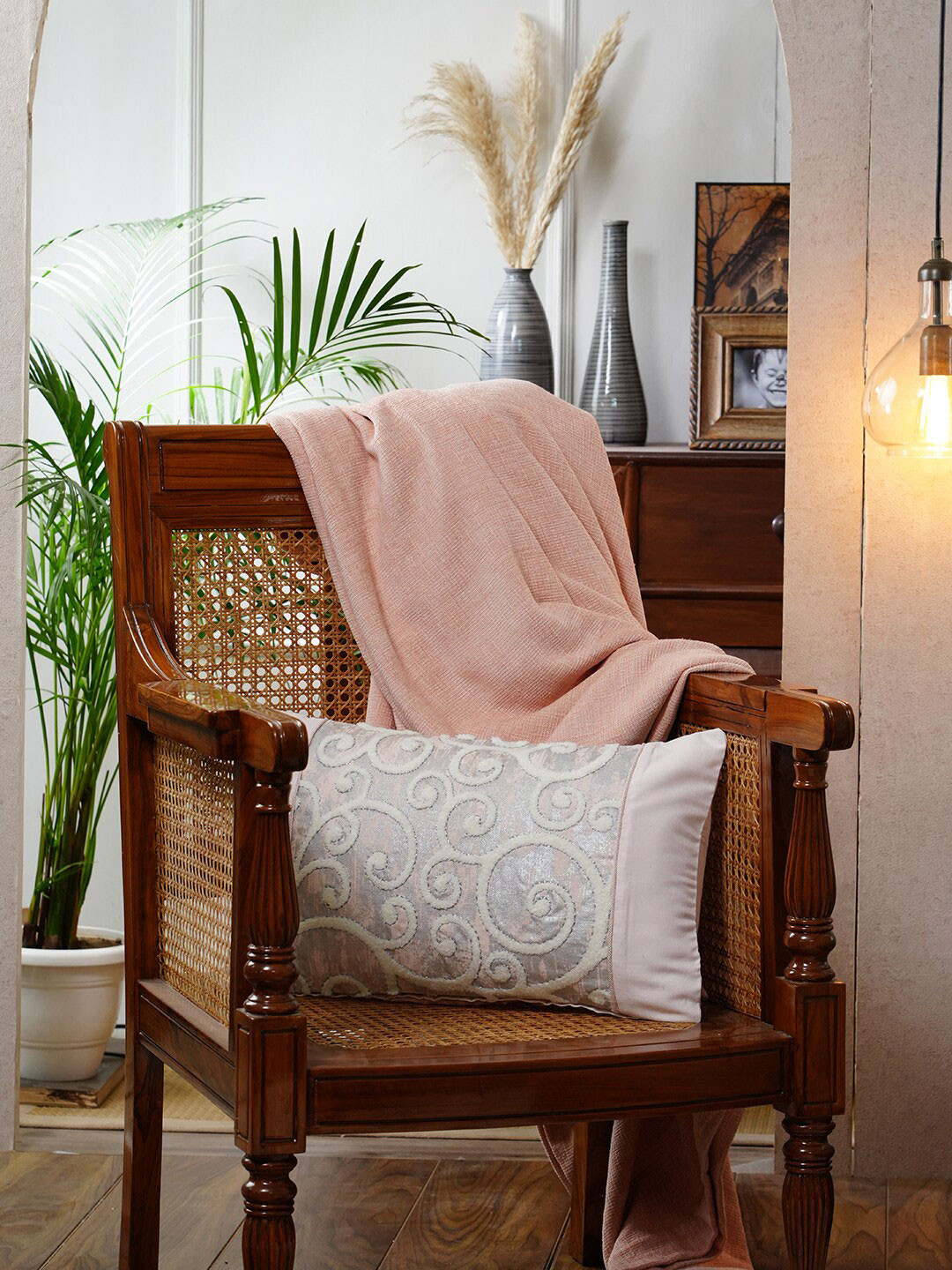 MASPAR Vintage Tranquil Essence Folio Fiction Pink Embroidered Rectangle Cushion Cover