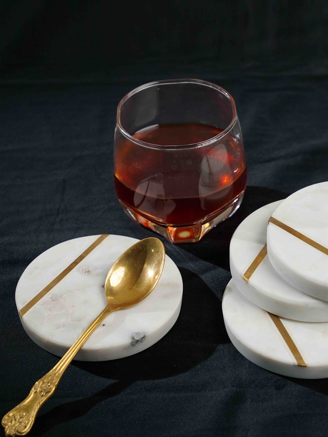 Folkstorys White & Gold-Toned 4 Pieces Printed Marble  Coasters