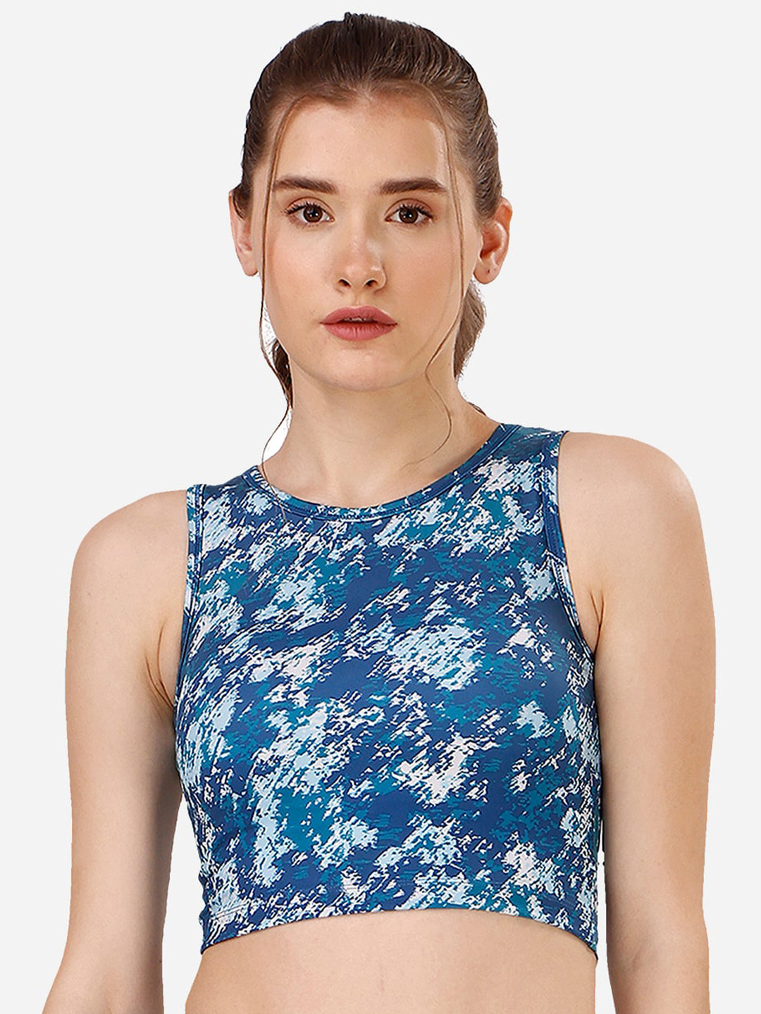 Soie Women Sleeveless Quick Dry Printed Athleisure Crop Top