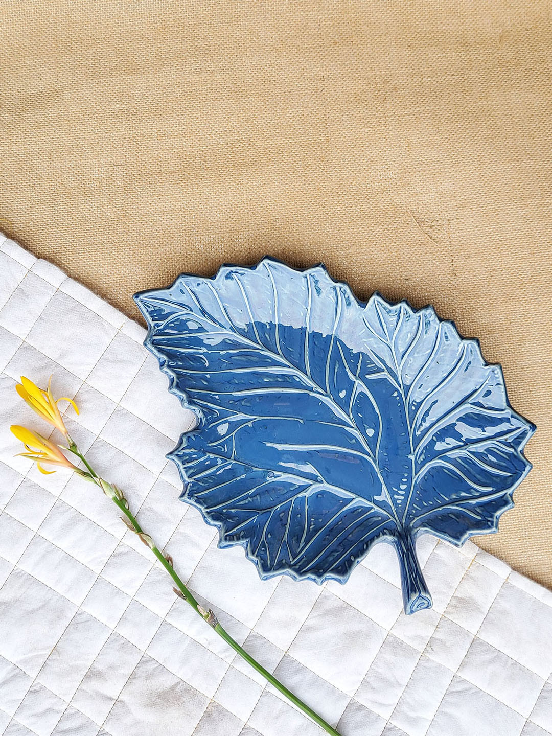 Folkstorys Blue & White Printed Leaf-Shaped Ceramic Serving Tray