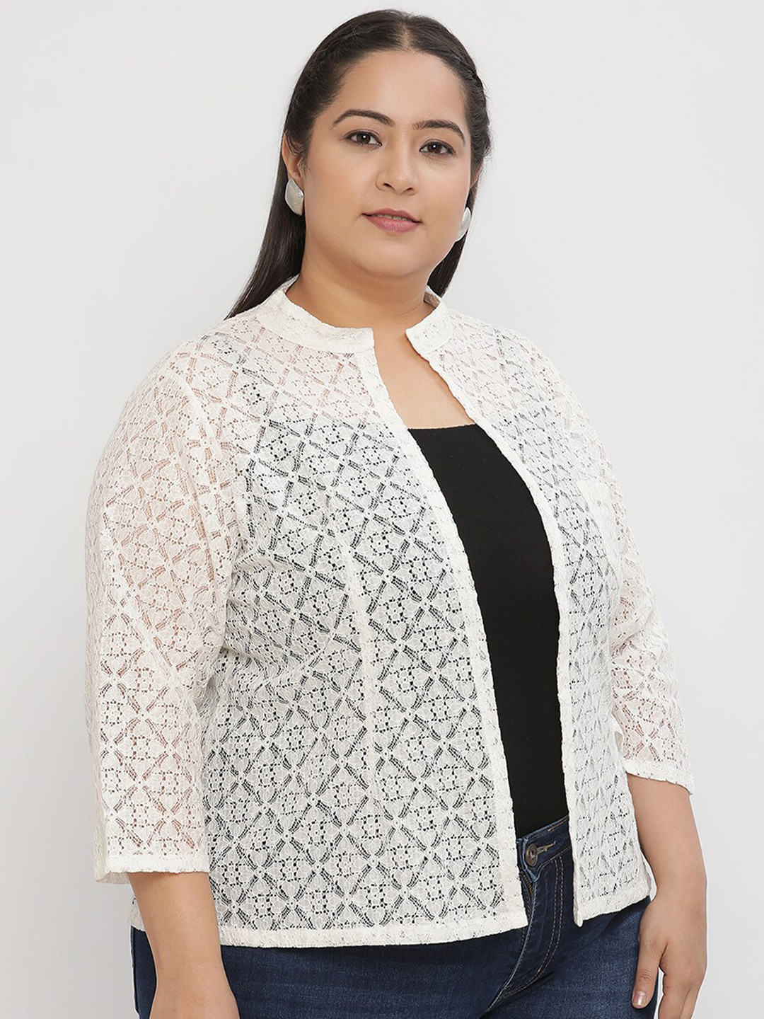UnaOne Women Self Design Open Front Collared Shrug