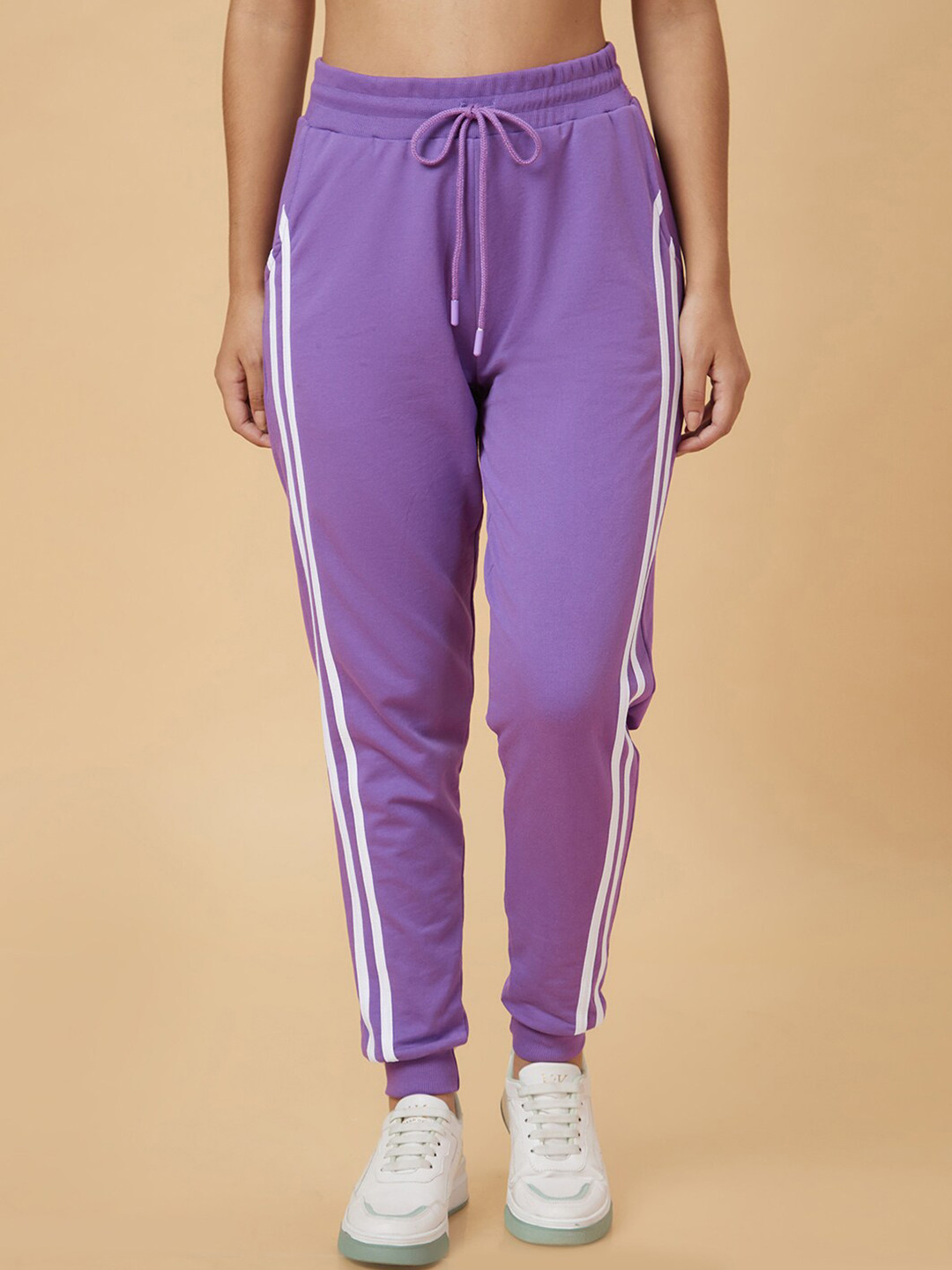 Globus Women Purple High-Rise Side Stripes Joggers