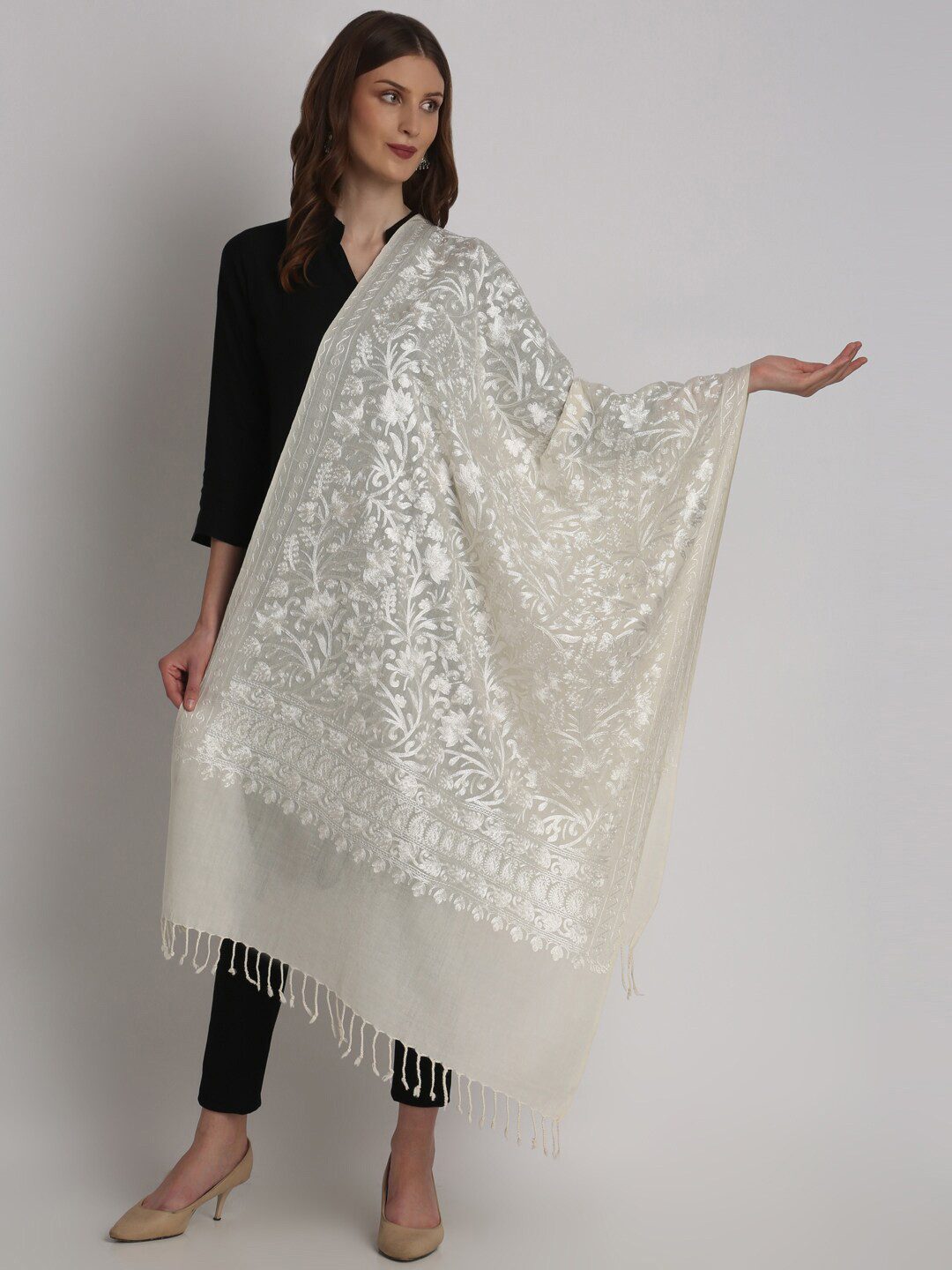 Tweedle Aari Embroidered Pashmina Wool Shawl