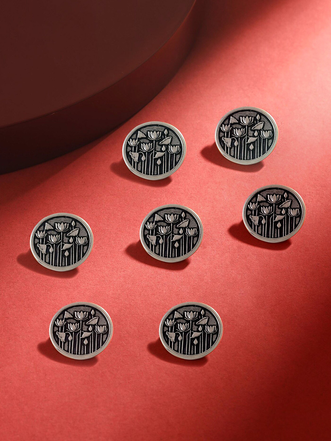 COSA NOSTRAA Men Set Of 7 Lotus Garden Button Set