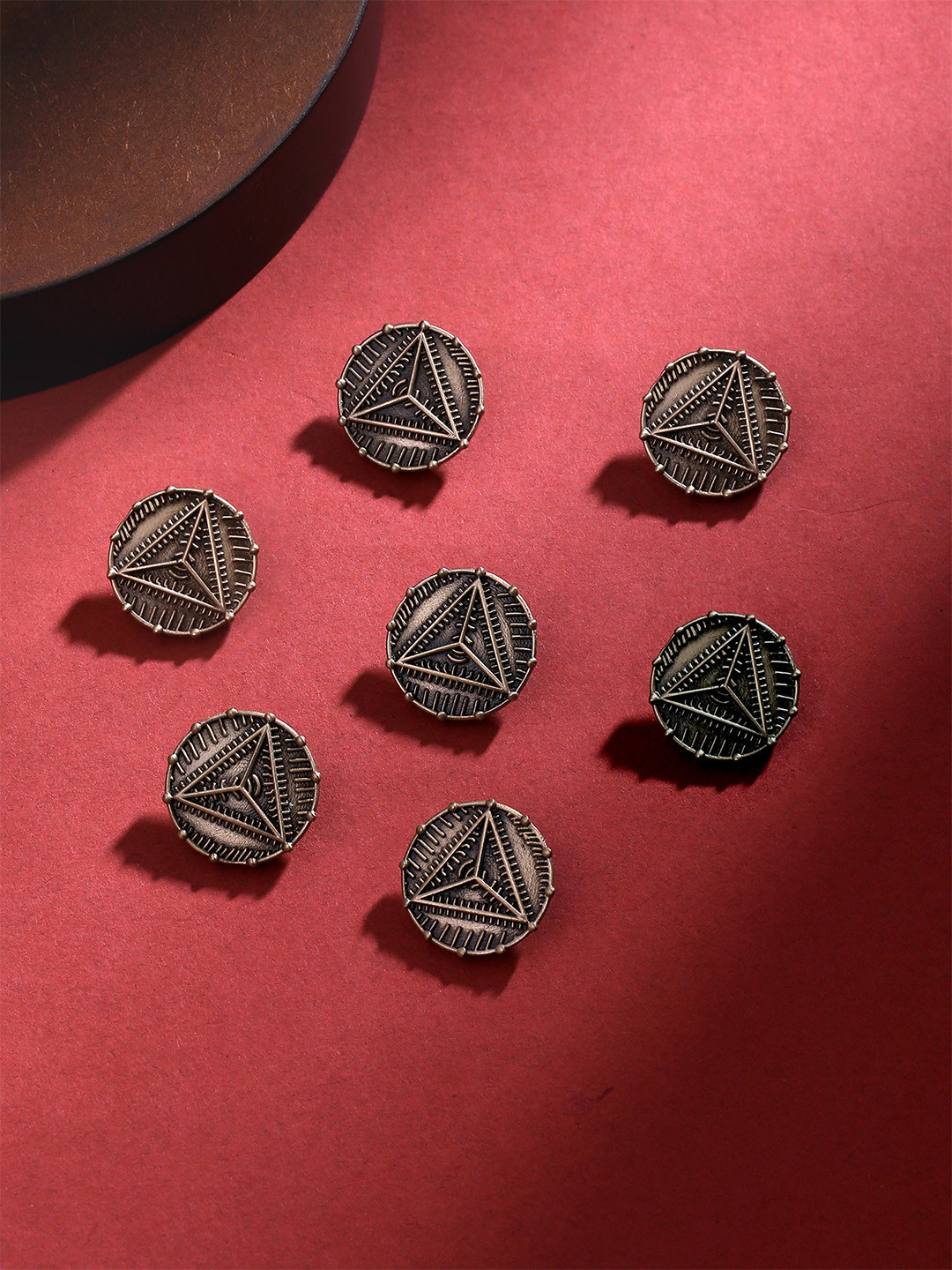 COSA NOSTRAA Men Set of 7 Bermuda Triangle Buttons