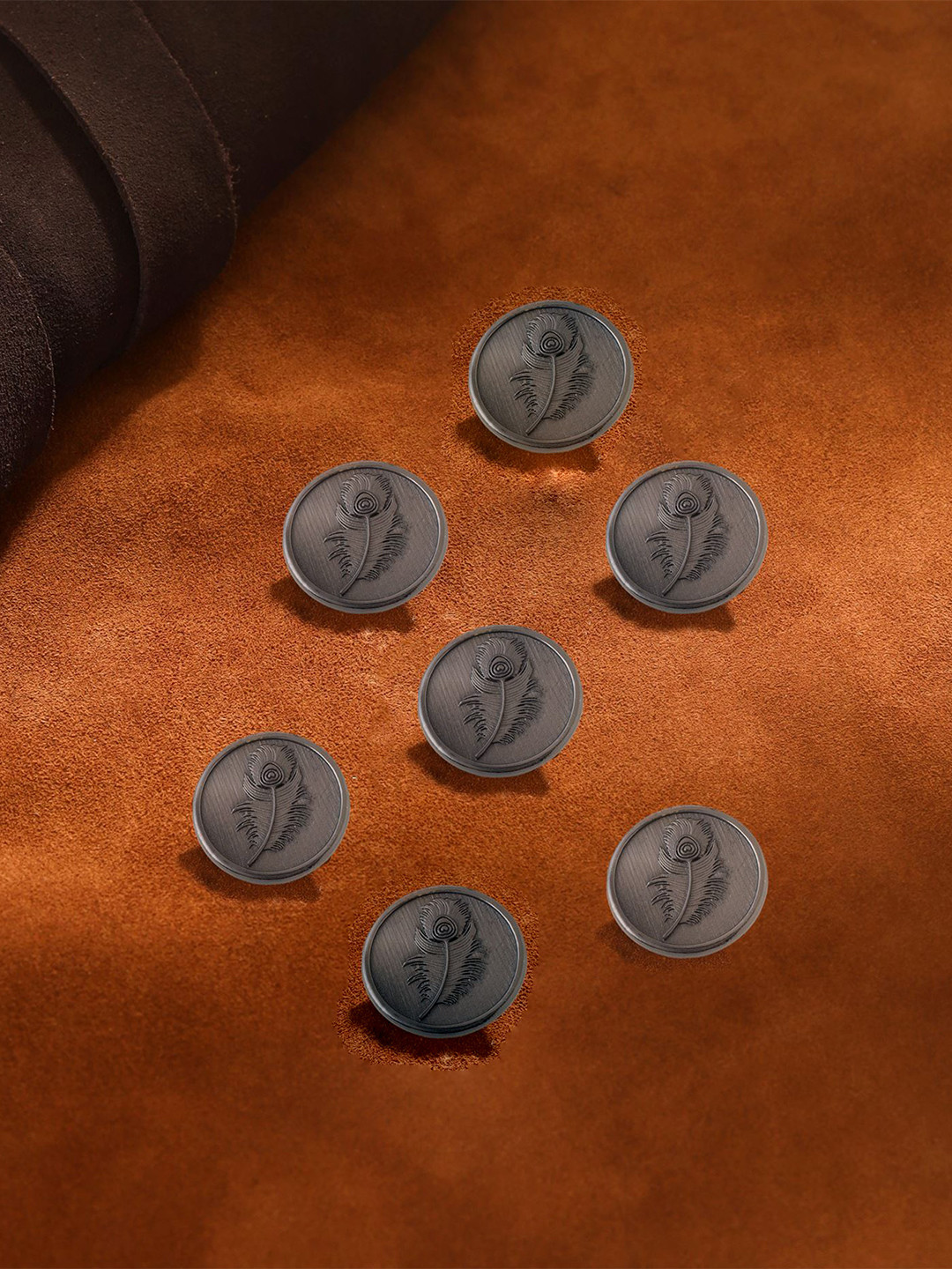 COSA NOSTRAA Men Set of 7 Peacock Grace Brooches