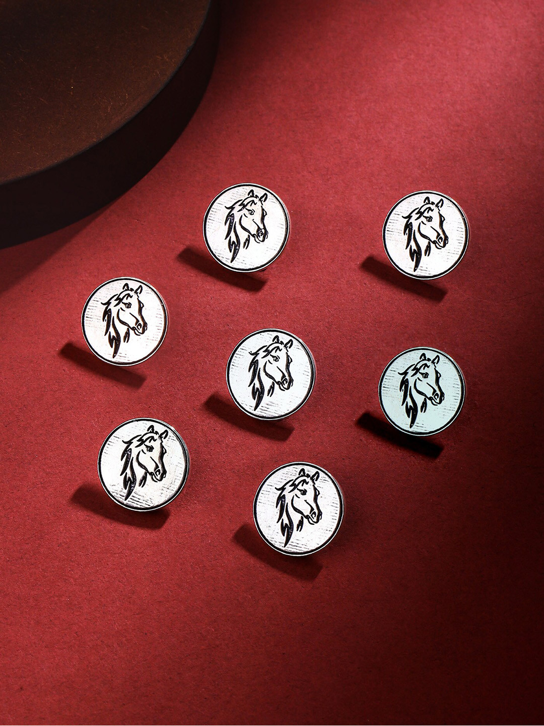 COSA NOSTRAA KIng's Knight Set of 7 Circular Textured Buttons