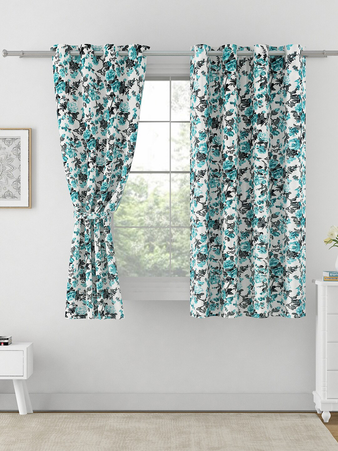 SWAYAM Omega Blue & White Blackout 330 GSM Single Printed Window Curtains
