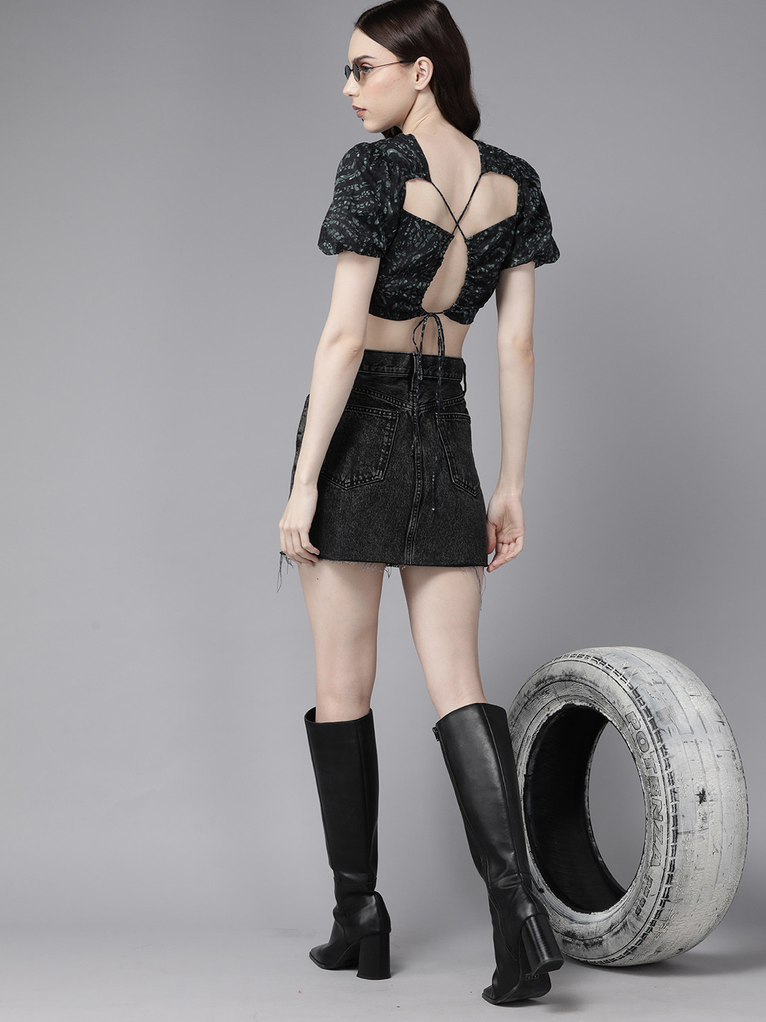 The Roadster Lifestyle Co. Abstract Print Dobby Weave Styled Back Crop Top