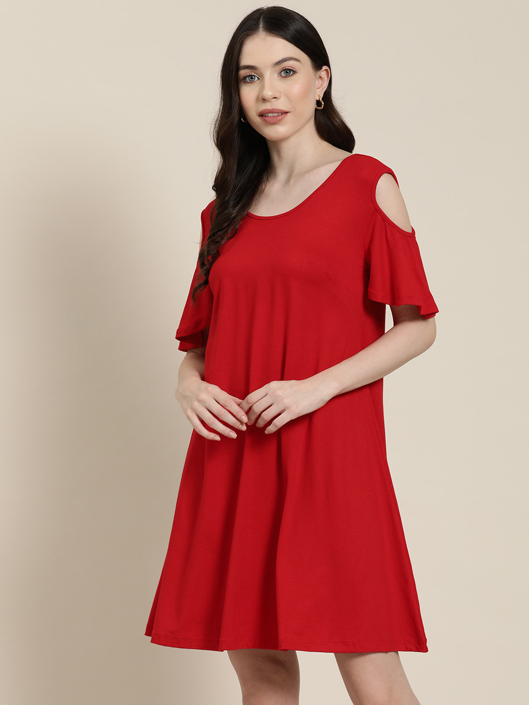Qurvii Solid Cold-Shoulder A-Line Dress