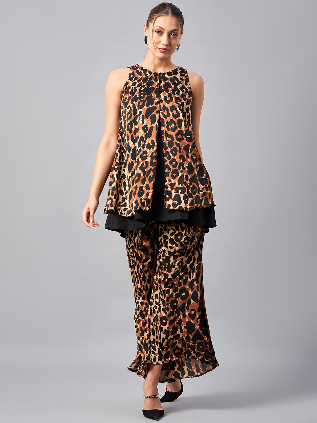 Antheaa Prinnted Round Neck Tunic With Flared Palazzos Co-Ords