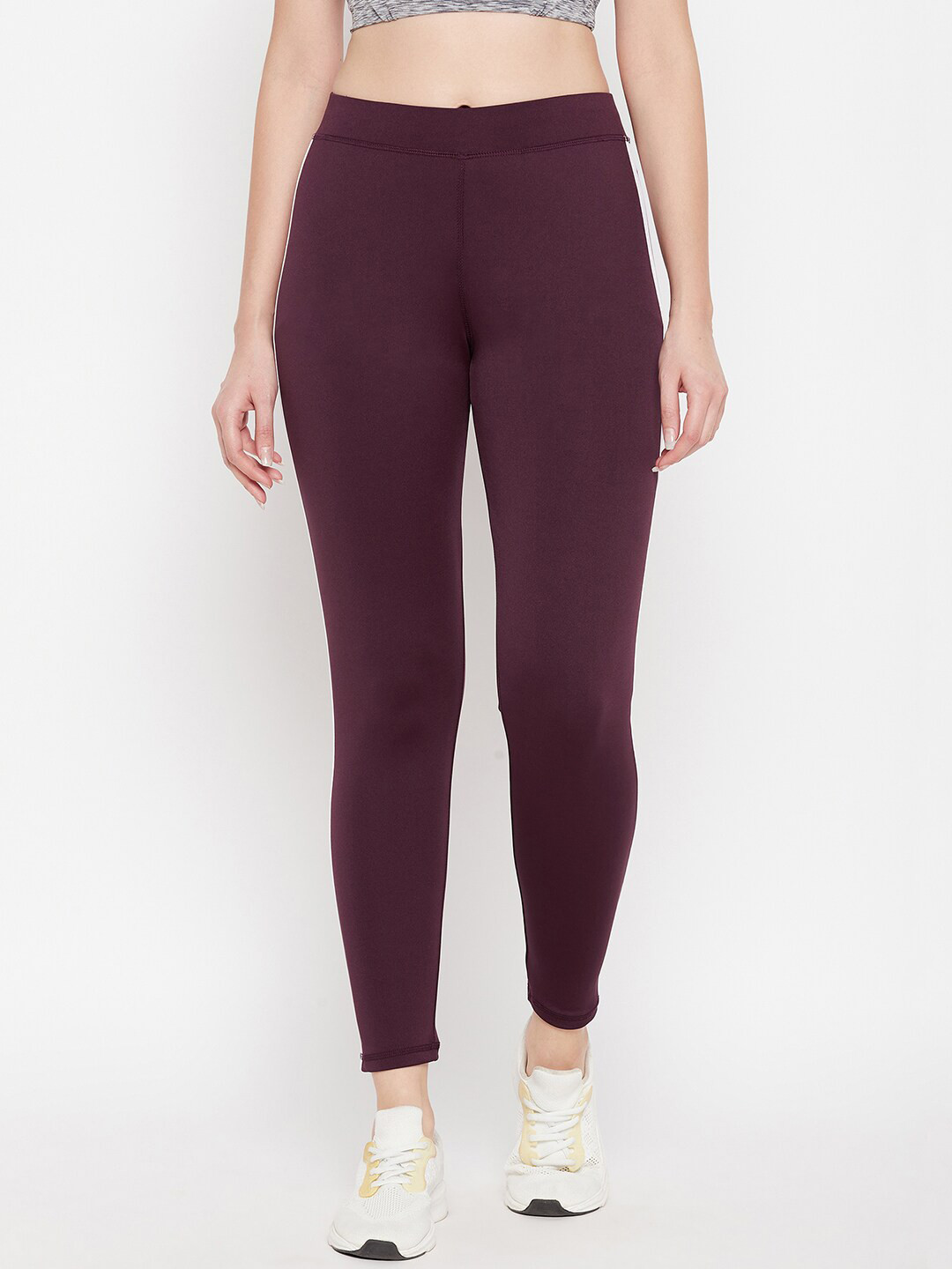 Camey Women Side Stripe Slim Fit Jegging