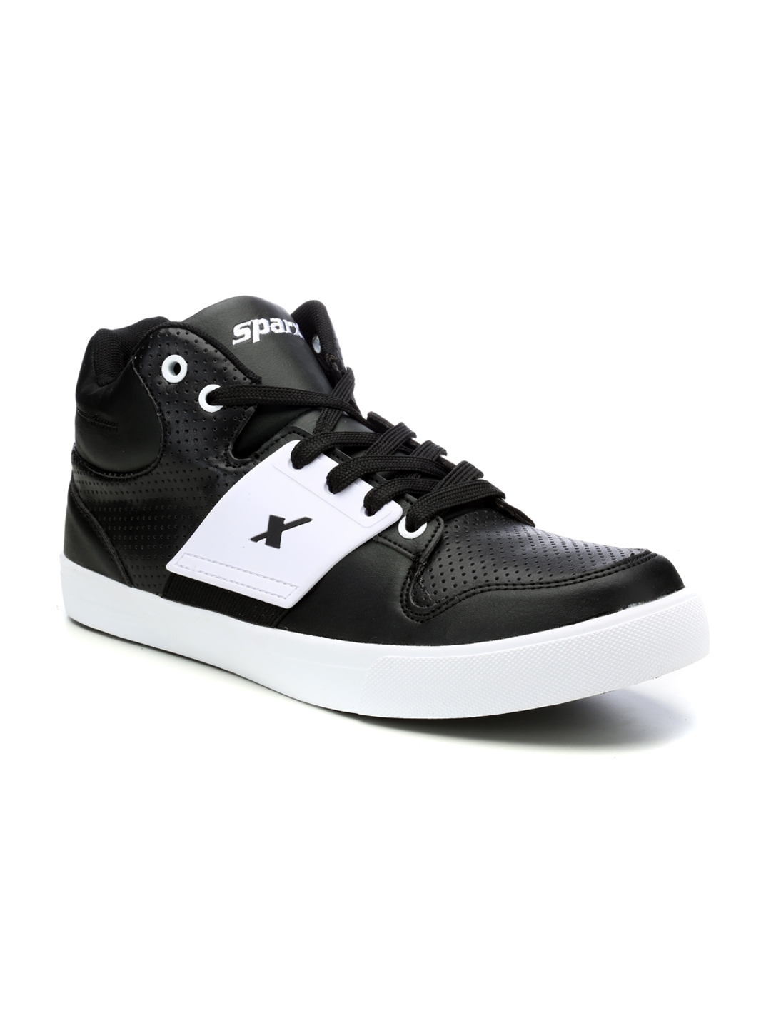 Sparx black sales sneakers