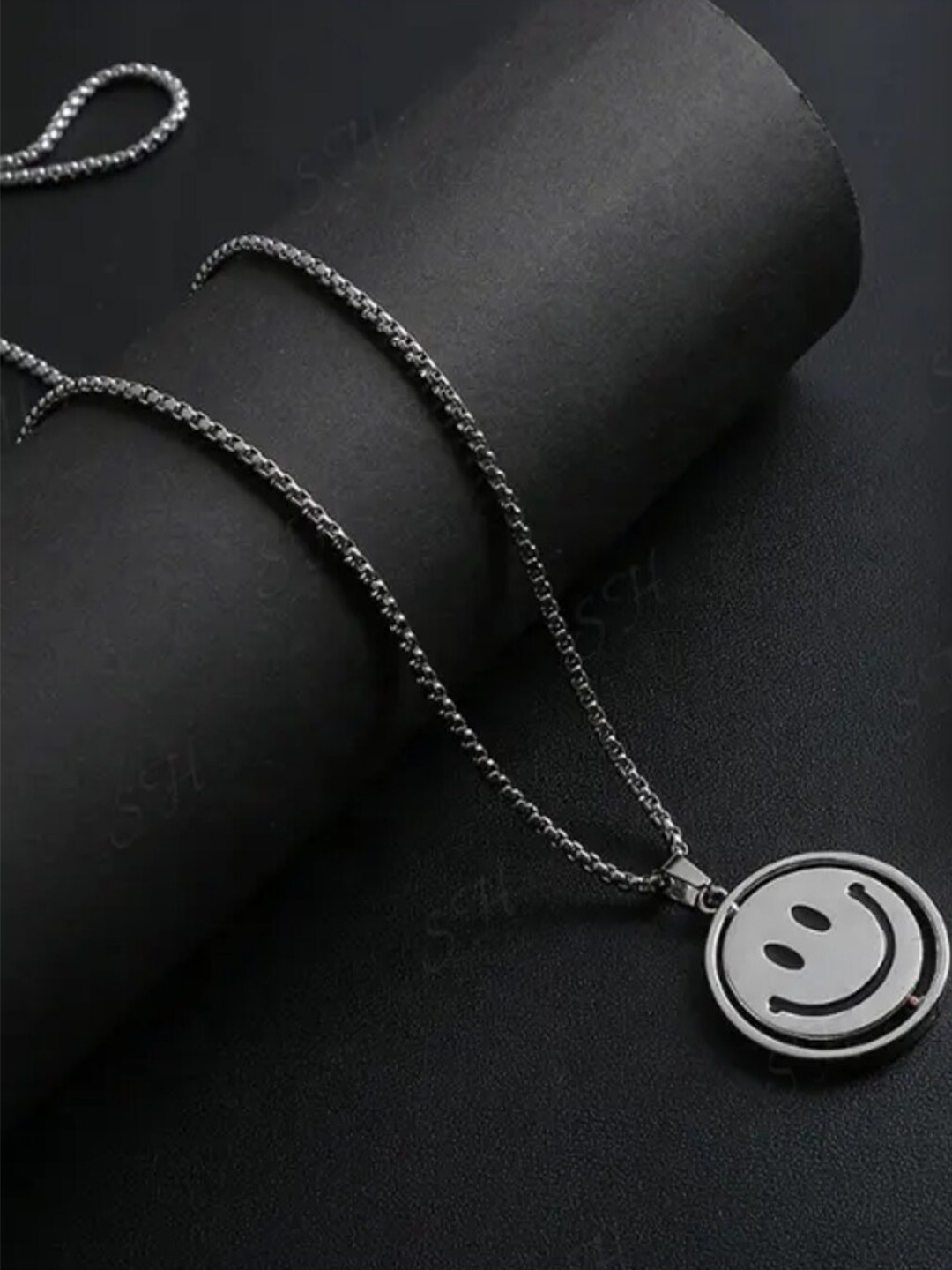 SALTY Men Stainless Steel Chain