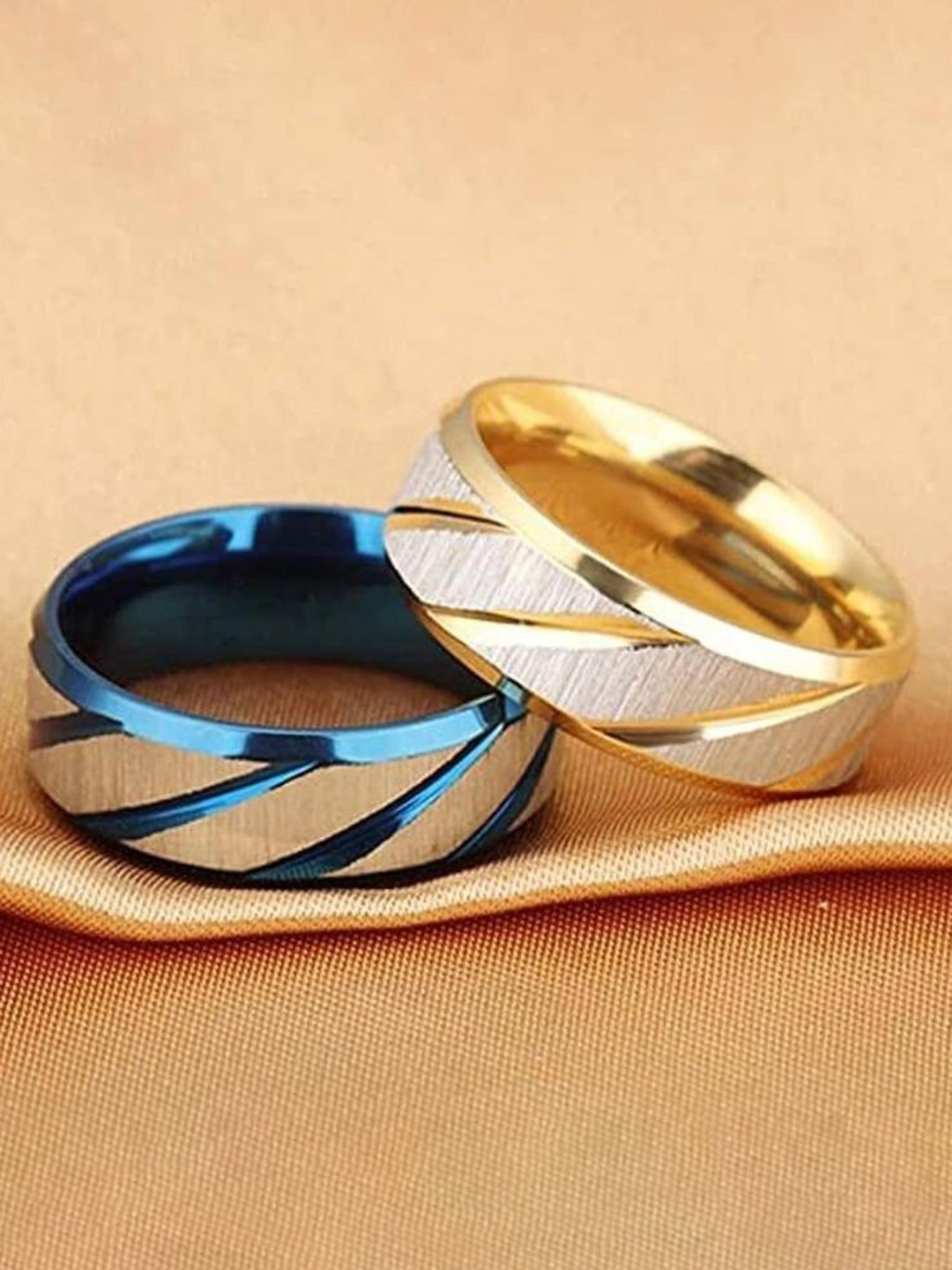 VIEN Set Of 2 Gold-Plated Rings