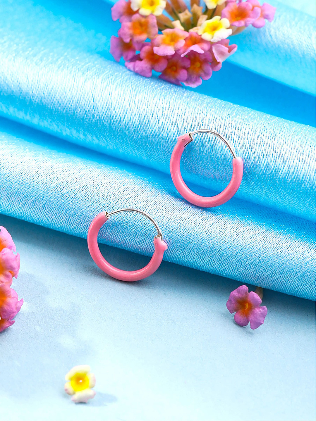 Raajsi by Yellow Chimes Circular Hoop Earrings