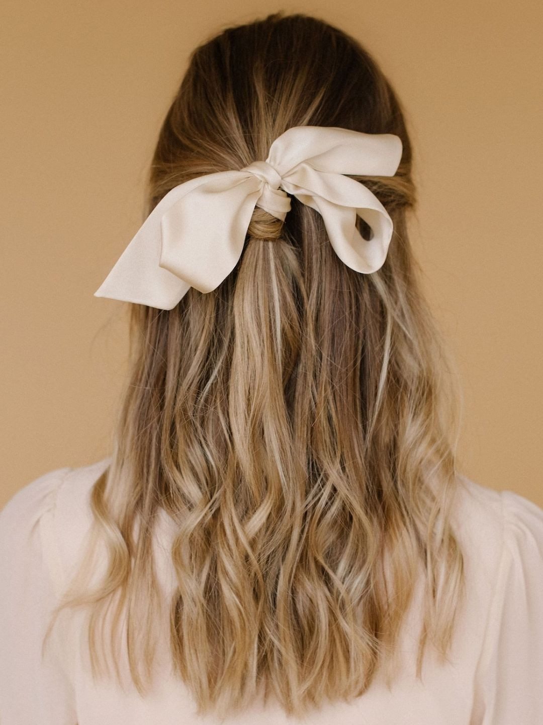 Mueras Satin Ribbon Hair Accessory