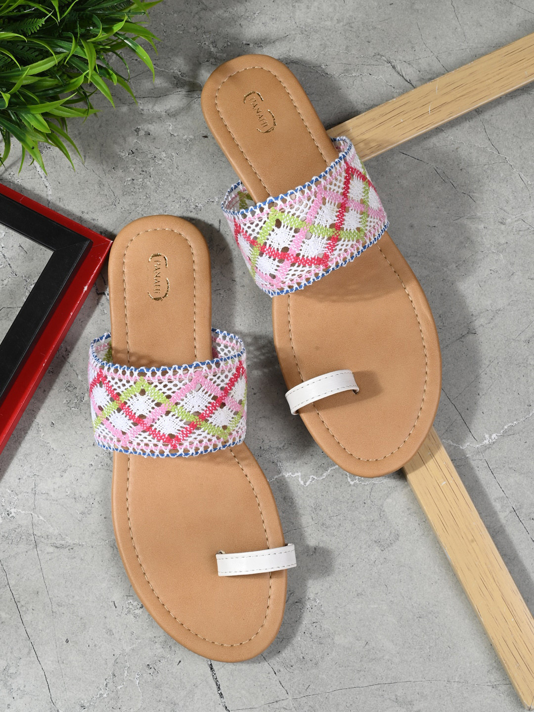 PANAHI Women Woven Design Lace One Toe Flats