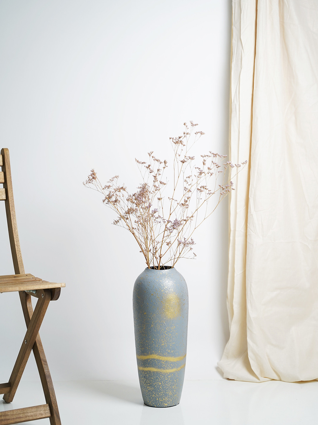 Folkstorys Grey & Gold-Toned Metal Printed Vase