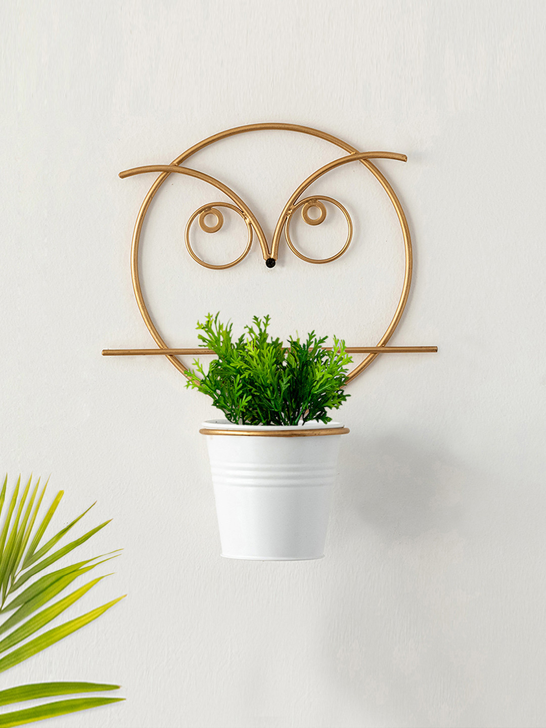 ExclusiveLane White & Gold Toned Angry Owl Wall Planter Pot In Galvanized Iron