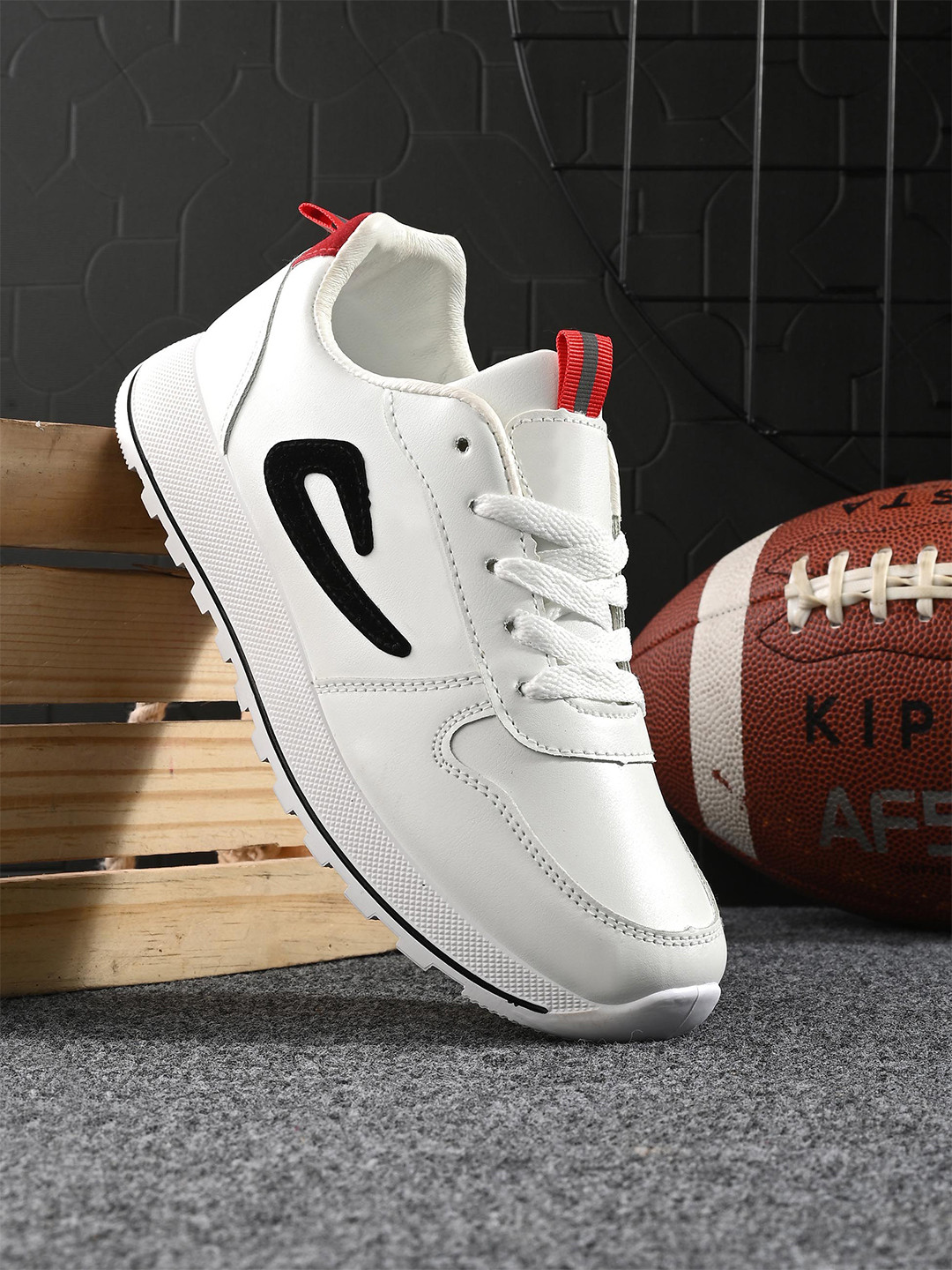 The Roadster Lifestyle Co. Women White And Black Walking Sports Shoes