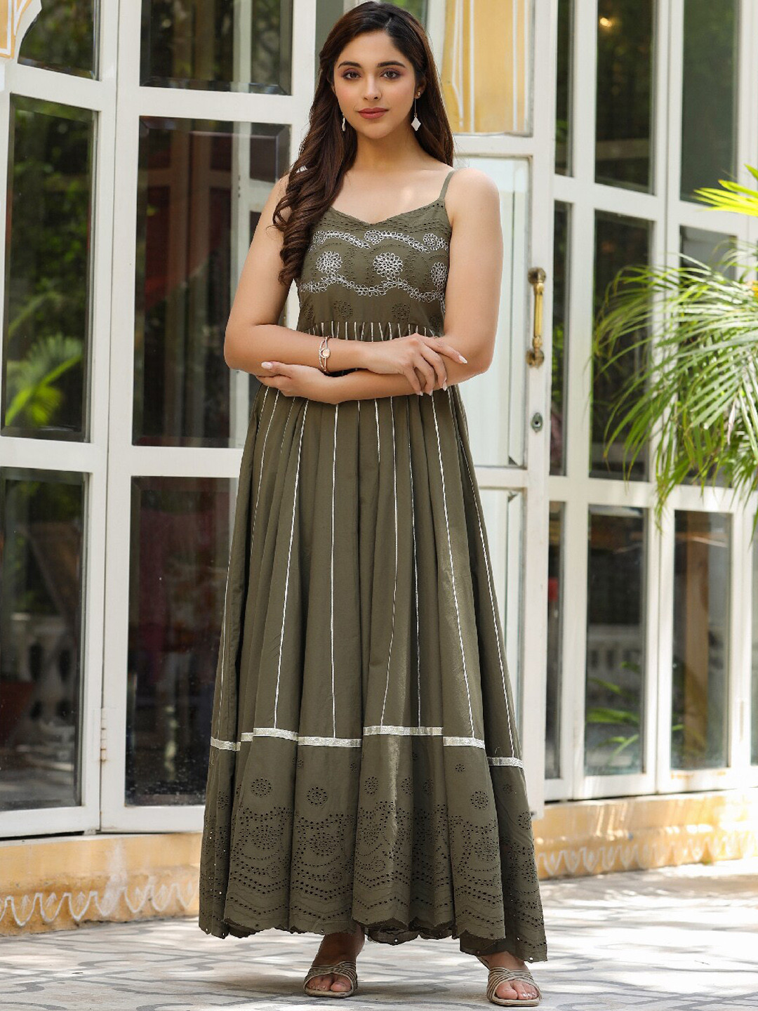 EverBloom Self Design Shoulder Straps Pure Cotton Maxi Ethnic Dress