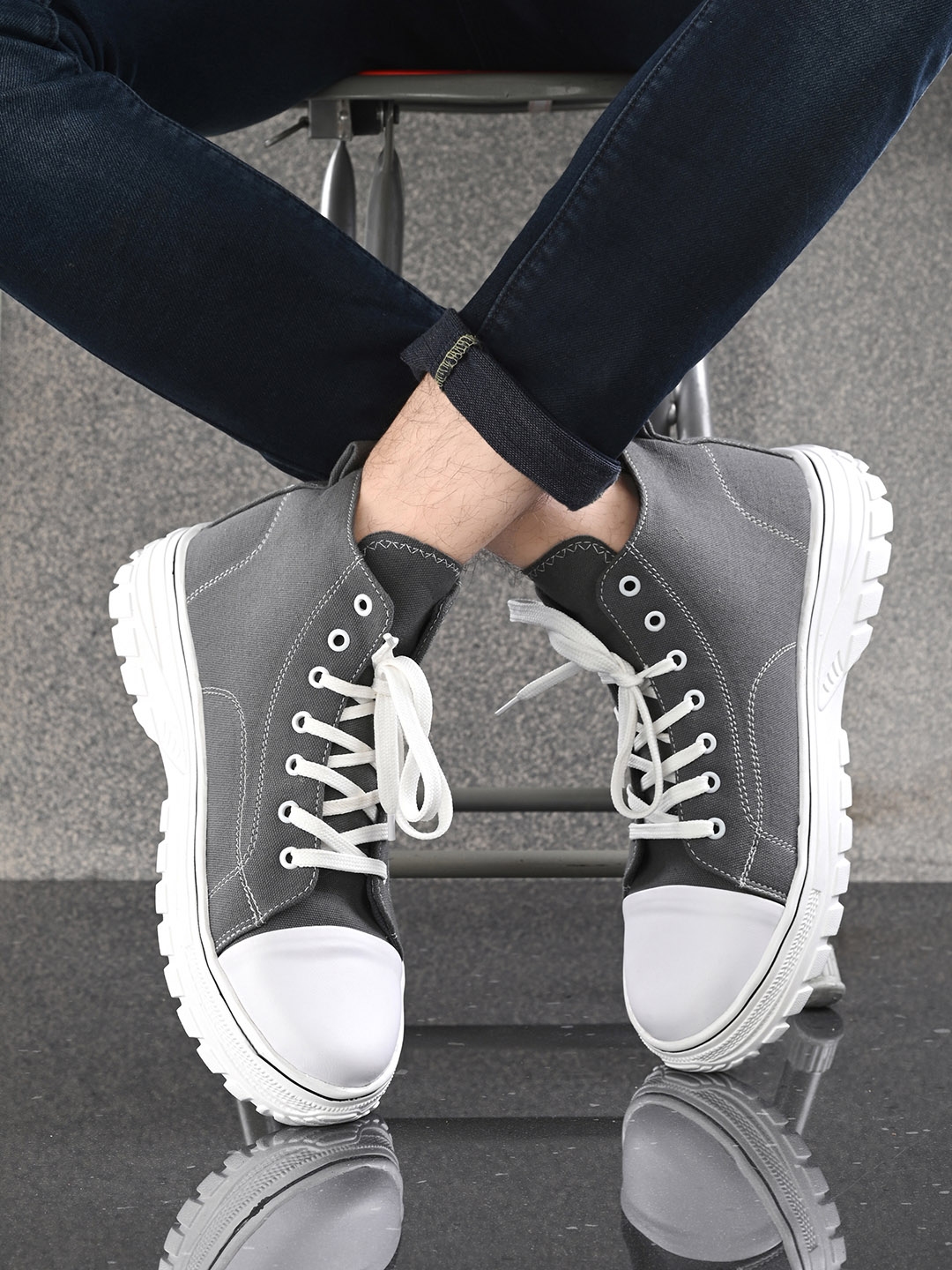 Kook n keech best sale grey sneakers