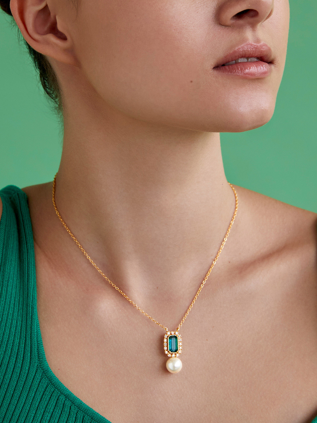 AIKA BY MINUTIAE Gold-Plated Crystal Necklace