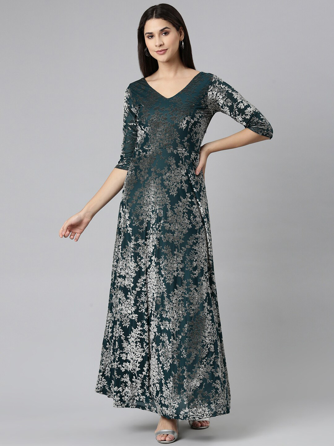 SHOWOFFFF Self Design Embellished Floral Velvet Maxi Dress
