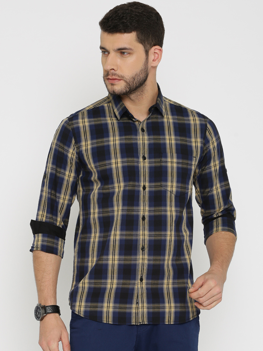 HIGHLANDER Men Black & Blue Slim Fit Checked Casual Shirt