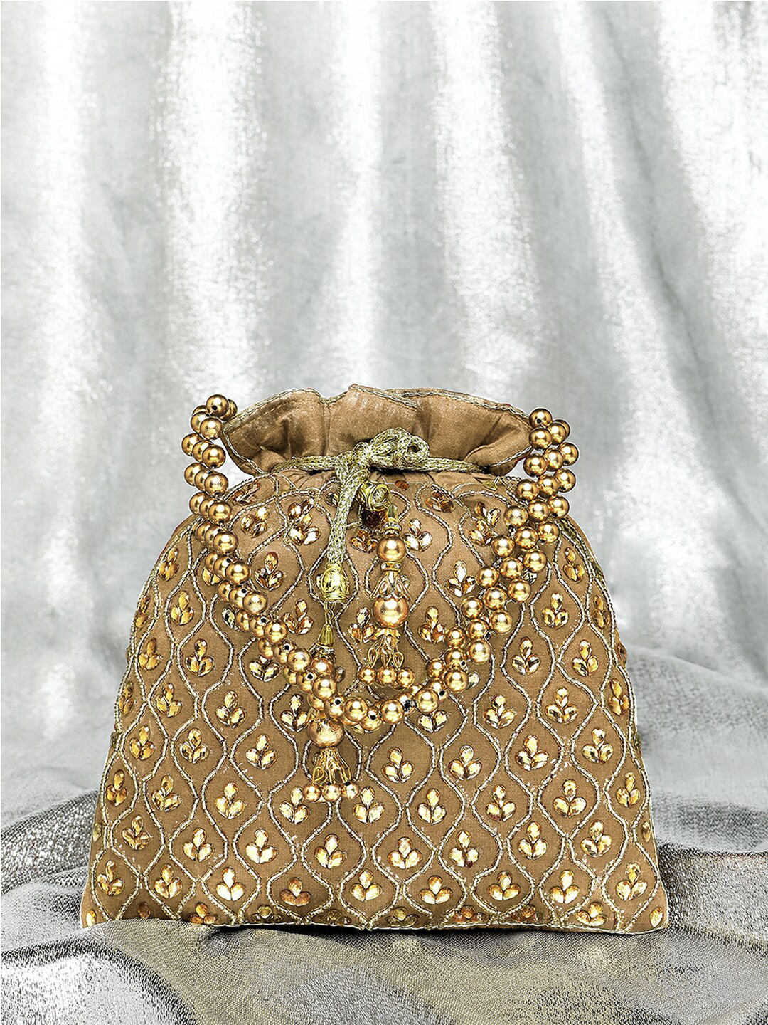 Peora Embroidered Potli Clutch