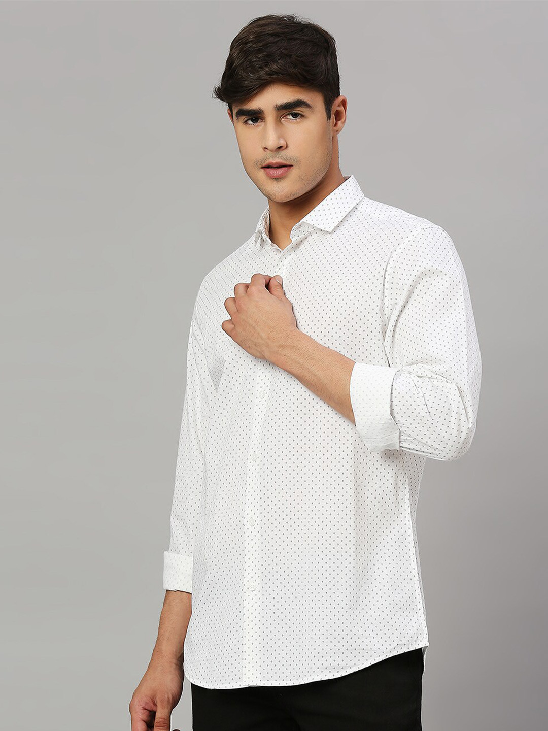Mast & Harbour White Classic Micro Ditsy Printed Slim Fit Casual Shirt